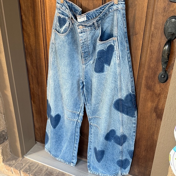 We The Free Light Blue Denim Hearts Barrel Jeans - Picture 3 of 8